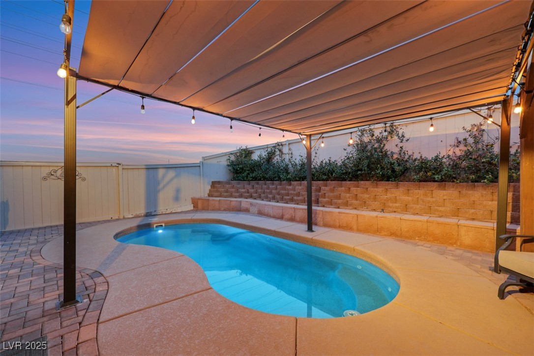 2737 Sunrise Day Court