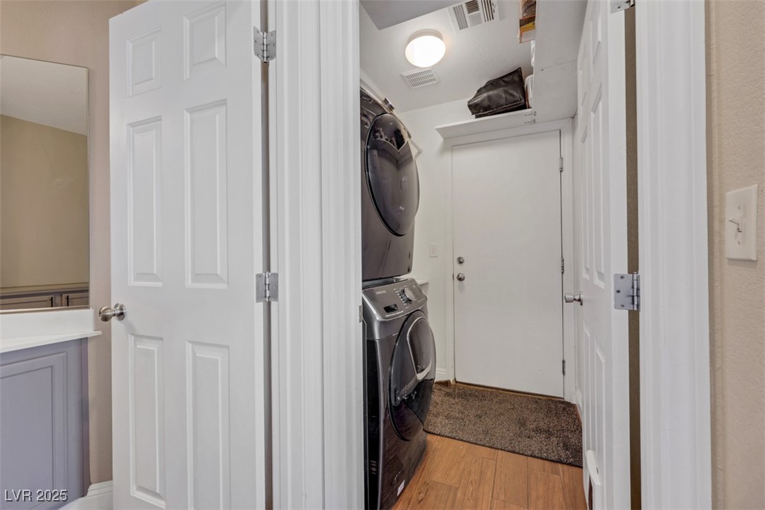 2737 Sunrise Day Court