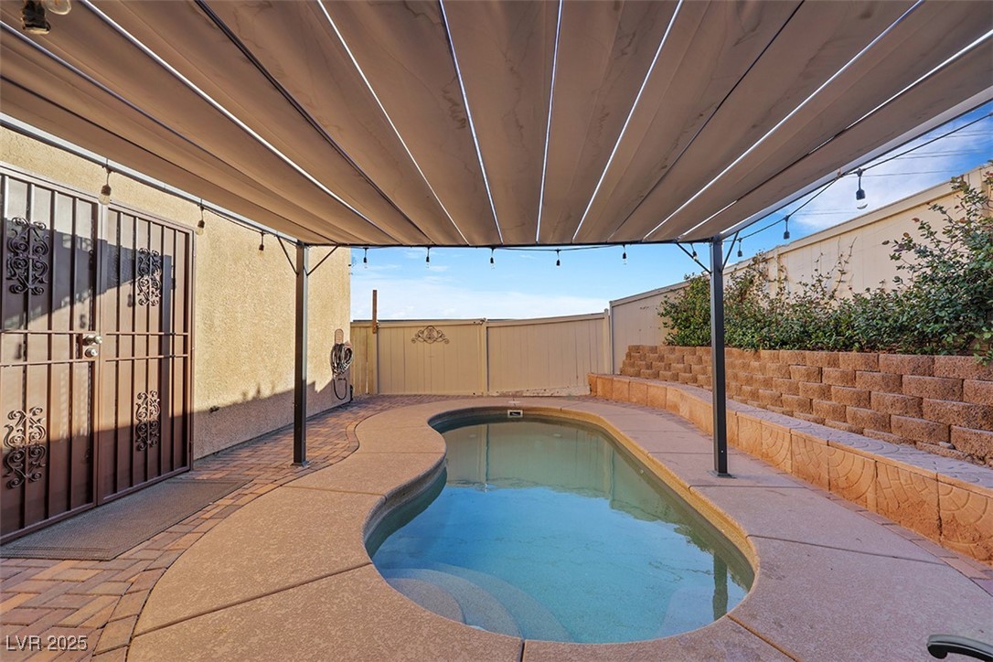 2737 Sunrise Day Court