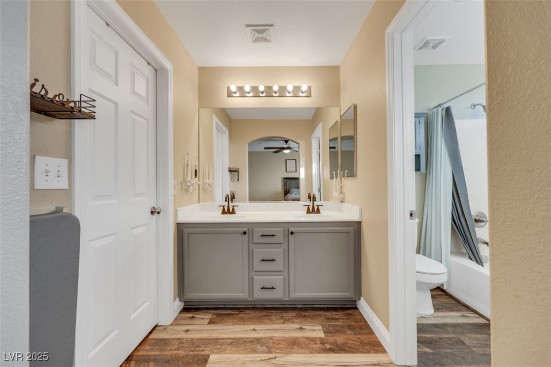 2737 Sunrise Day Court