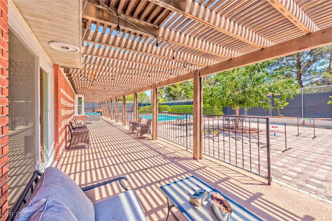 2825 East Hacienda Avenue