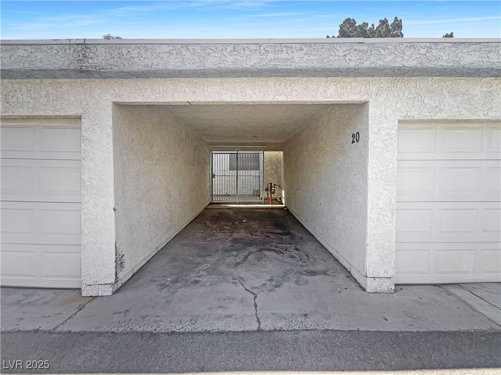 5383 Mountain Vista Street 20