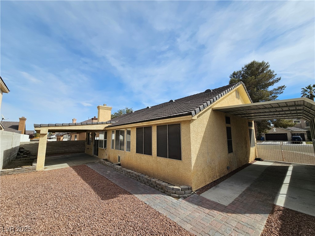 6908 Fruit Flower Avenue