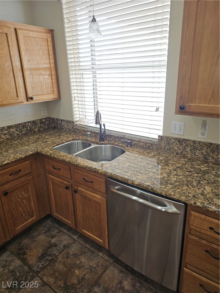 6908 Fruit Flower Avenue