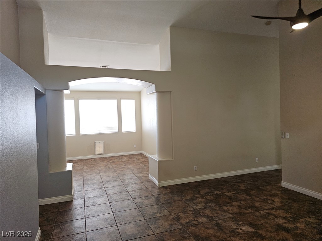 6908 Fruit Flower Avenue