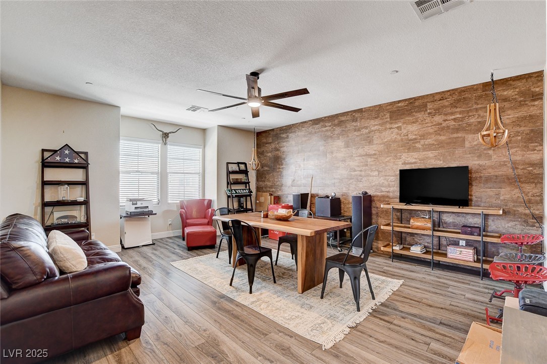 9592 Staff Lane