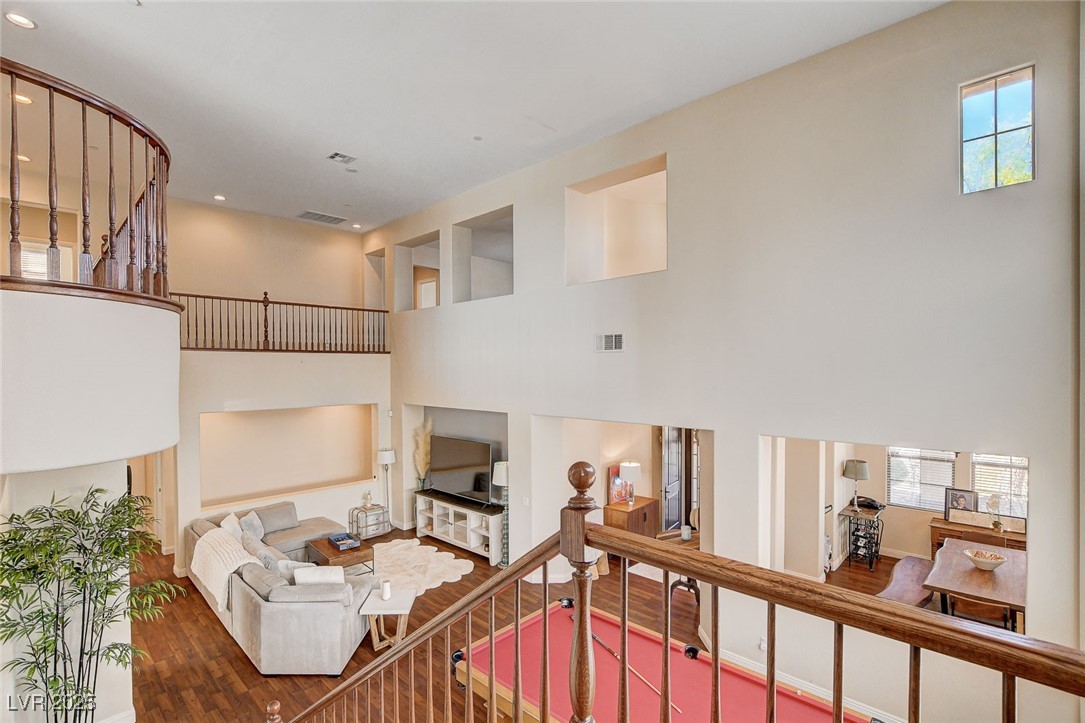 9592 Staff Lane