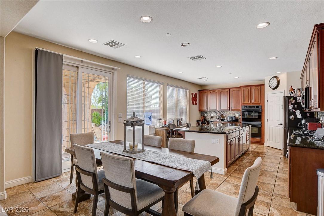 9592 Staff Lane