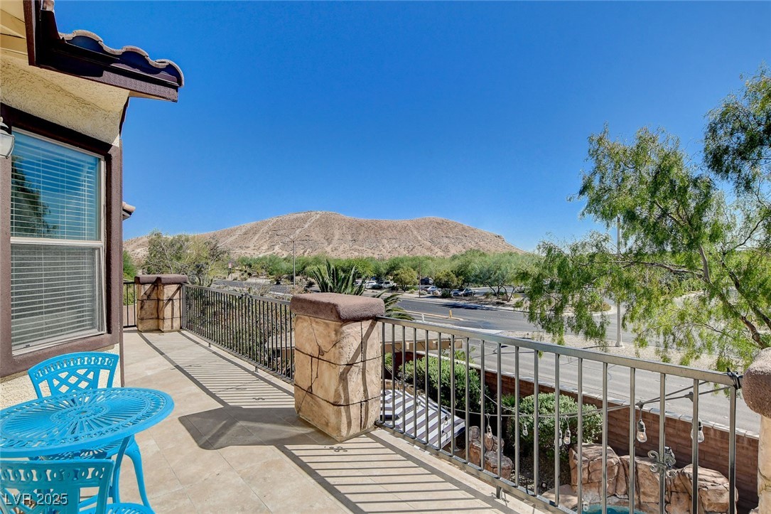 9592 Staff Lane