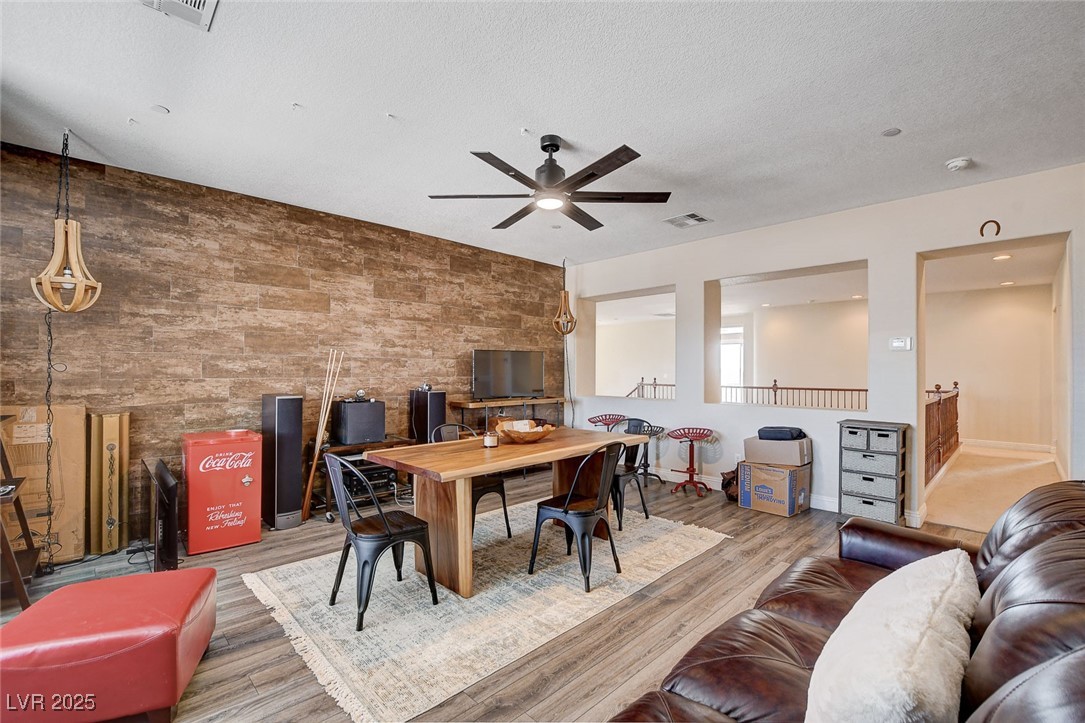 9592 Staff Lane