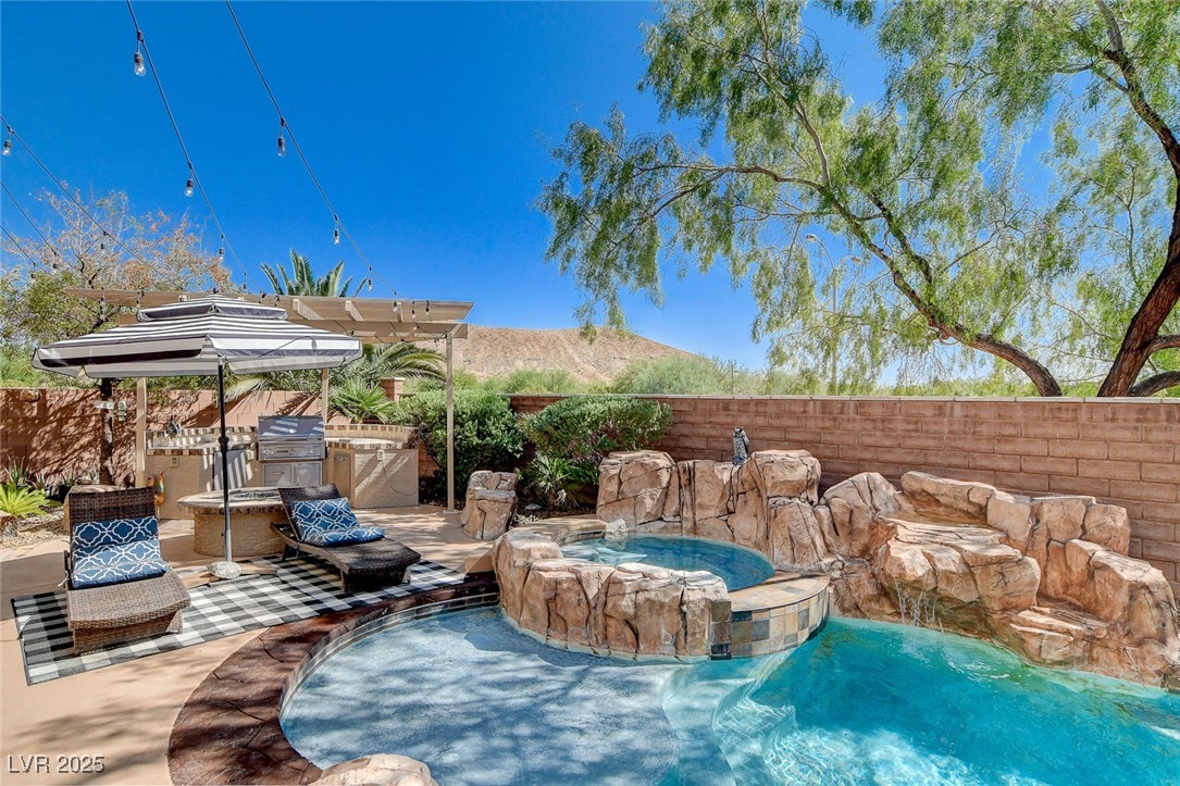 9592 Staff Lane