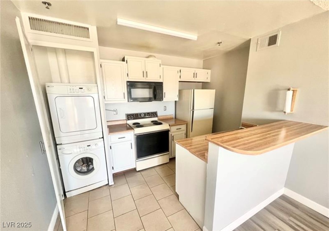 1381 East University Avenue 106
