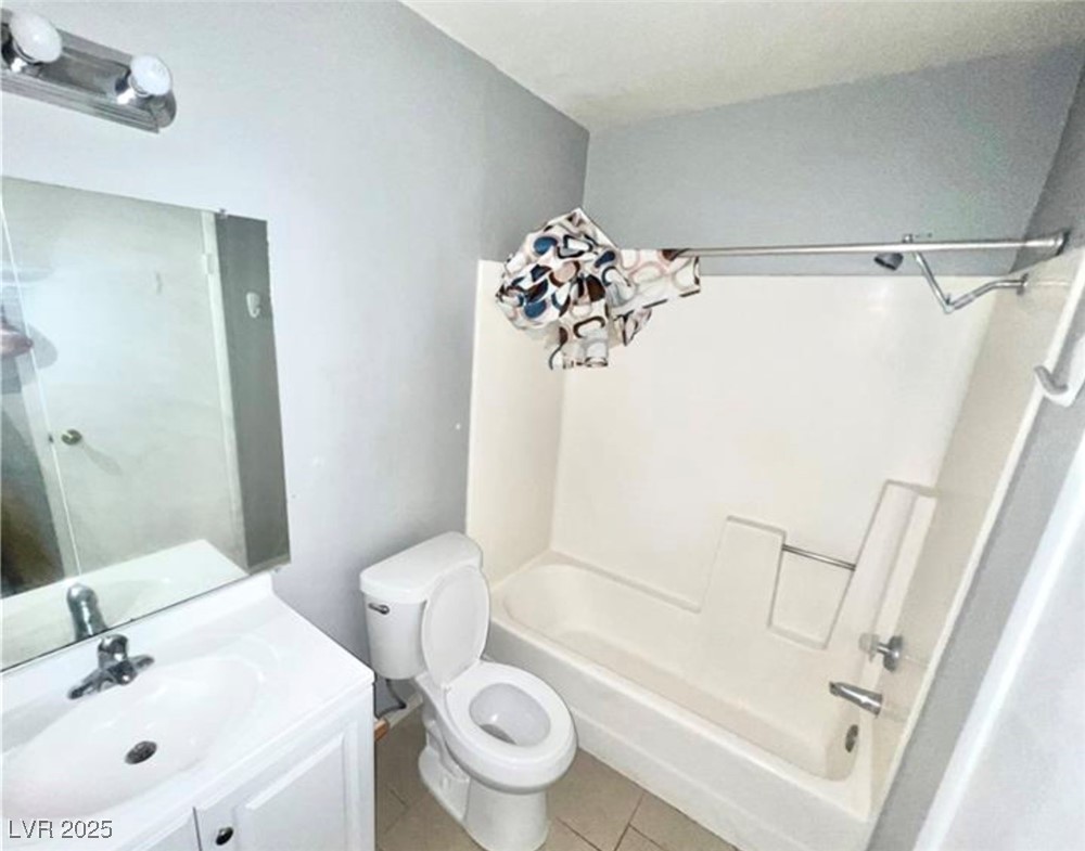 1381 East University Avenue 106