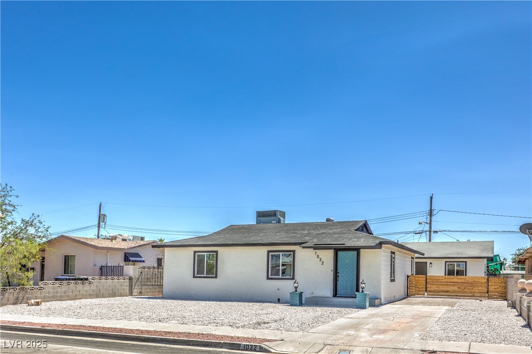 1032 Hassett Avenue
