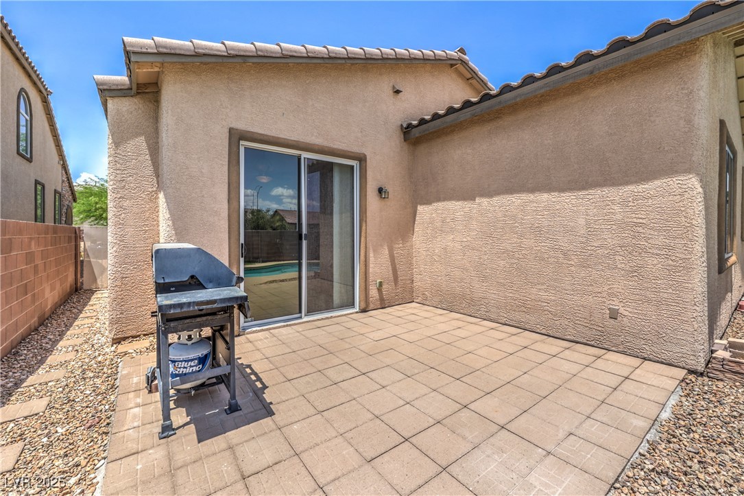 5528 Stone Lagoon Street