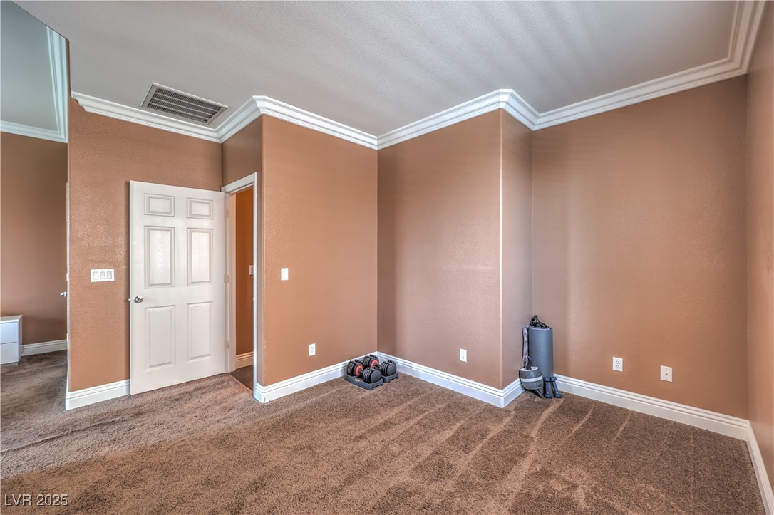 5528 Stone Lagoon Street