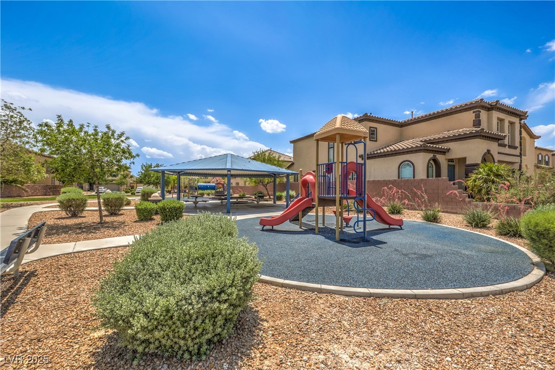 5528 Stone Lagoon Street