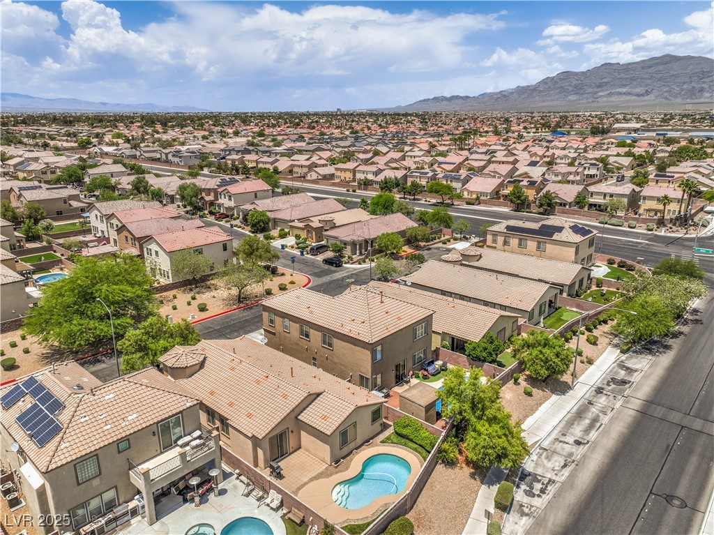 5528 Stone Lagoon Street