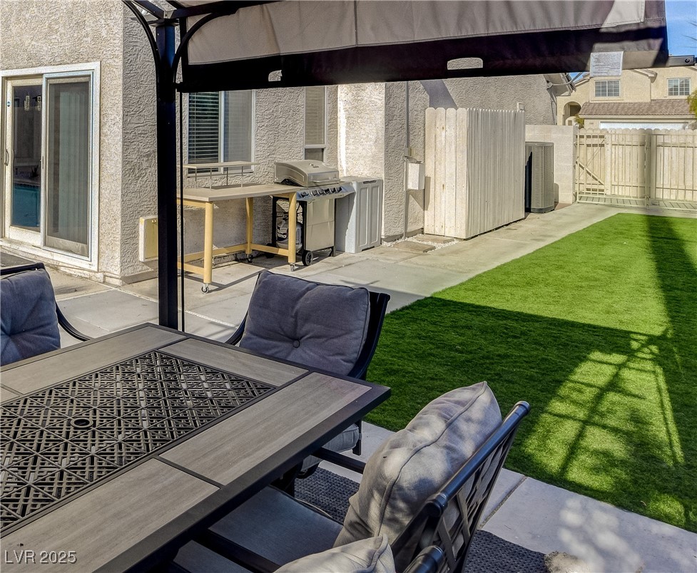7301 Casa Solar Court
