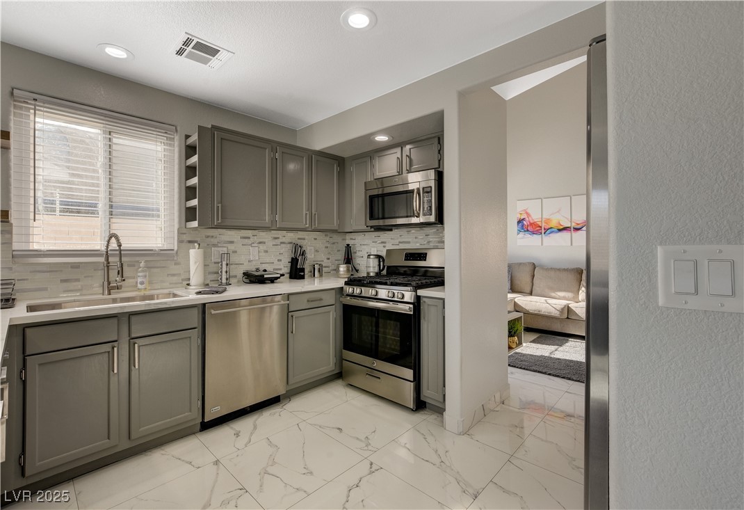 7301 Casa Solar Court