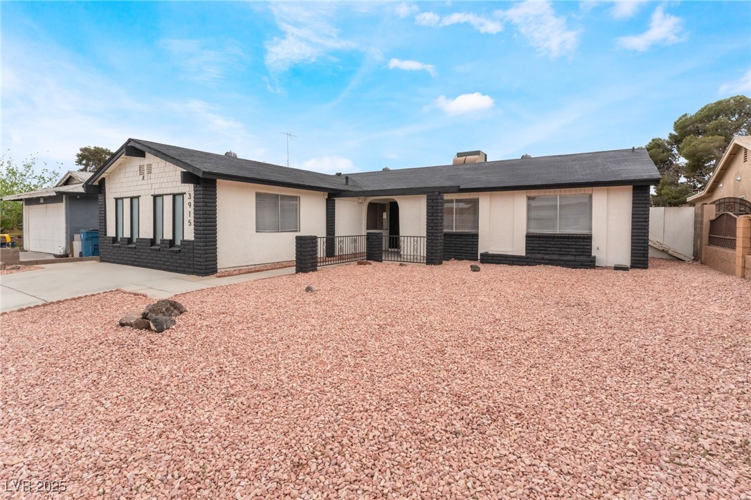 3915 Delling Court