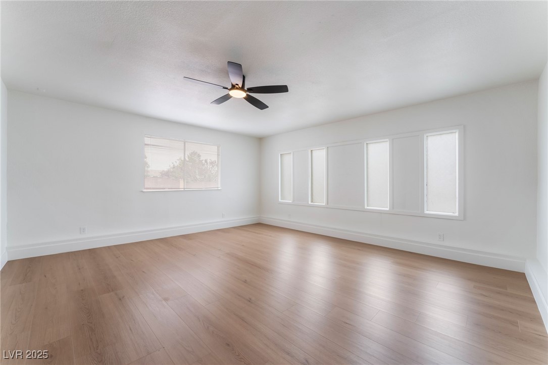 3915 Delling Court
