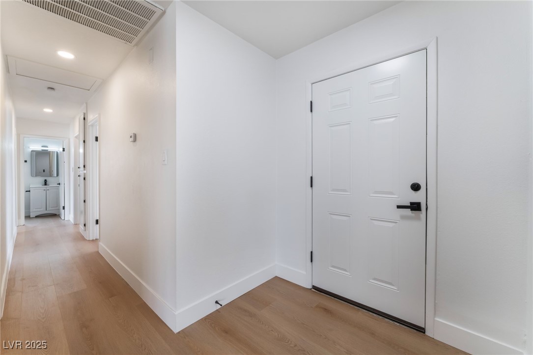 3915 Delling Court