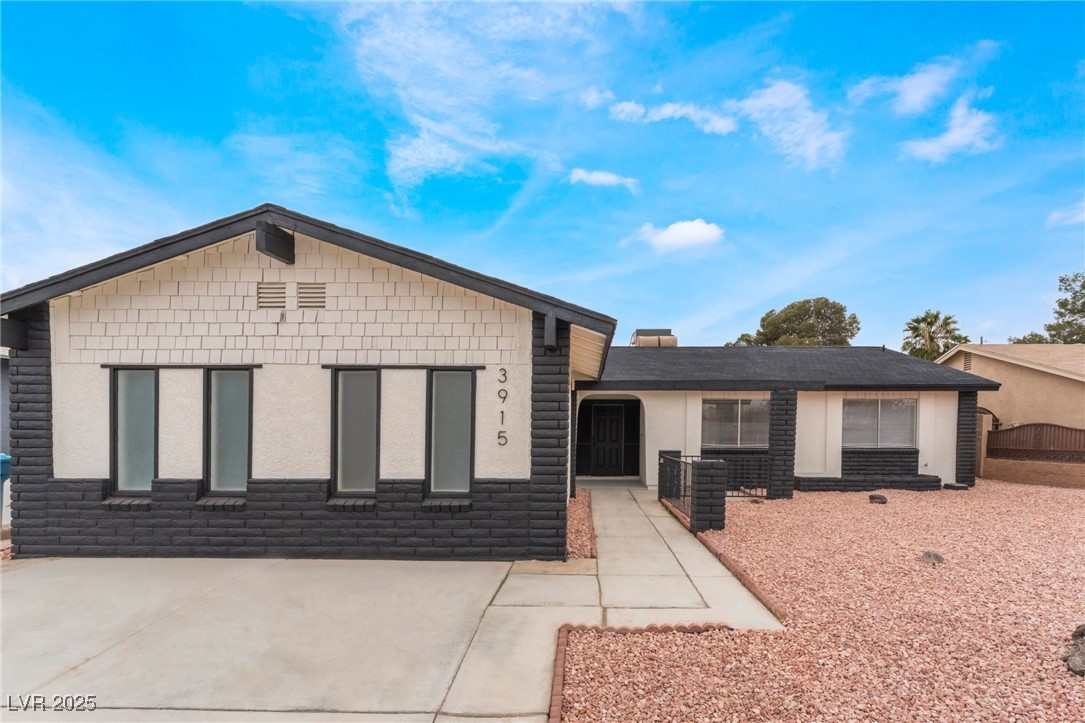 3915 Delling Court