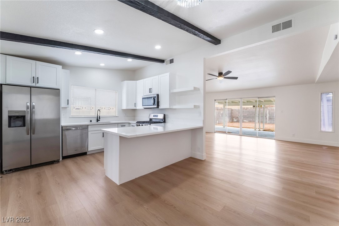 3915 Delling Court
