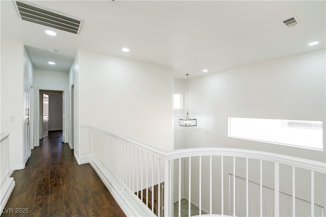 7401 Hawk Shadow Avenue