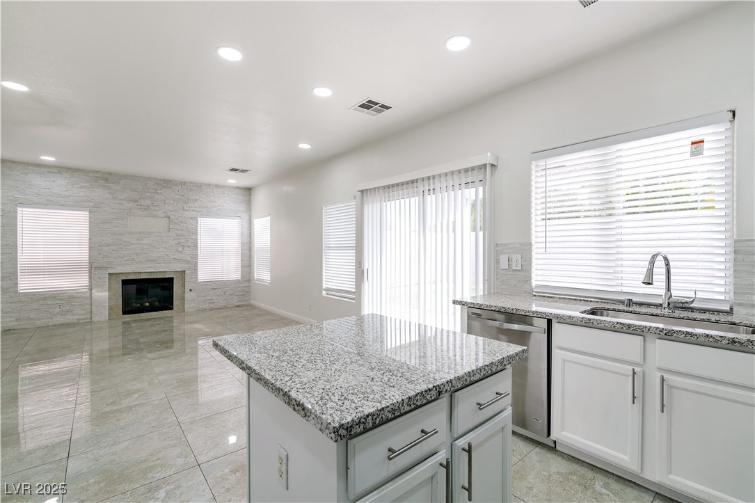 7401 Hawk Shadow Avenue