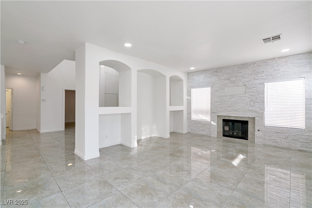 7401 Hawk Shadow Avenue