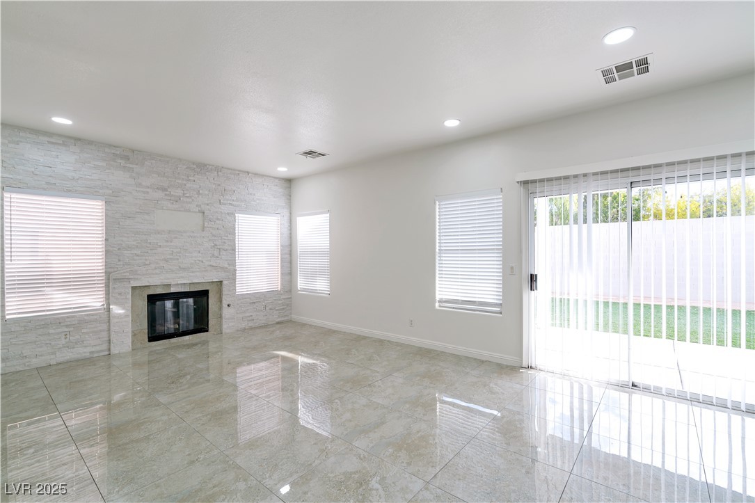 7401 Hawk Shadow Avenue