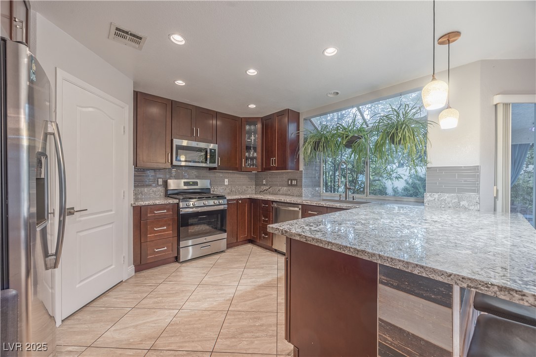 9412 Meadow Ridge Lane