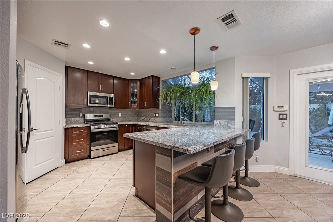 9412 Meadow Ridge Lane