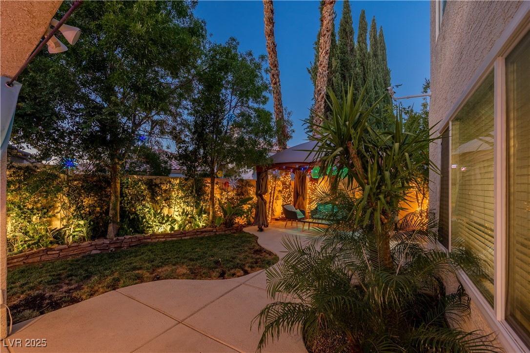 9412 Meadow Ridge Lane