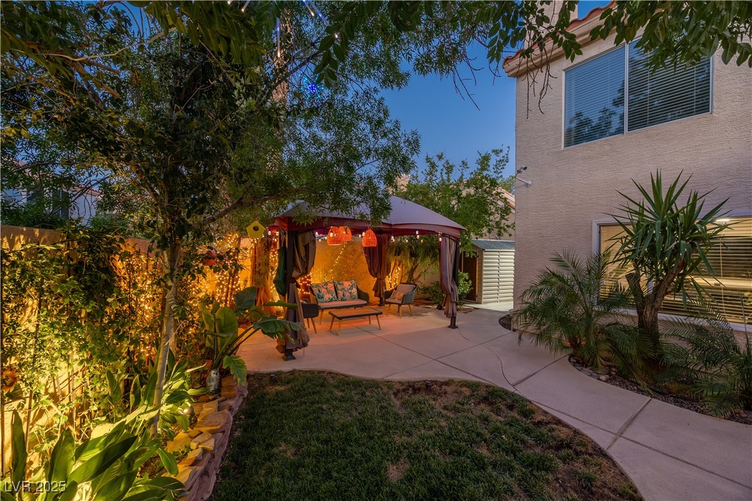 9412 Meadow Ridge Lane