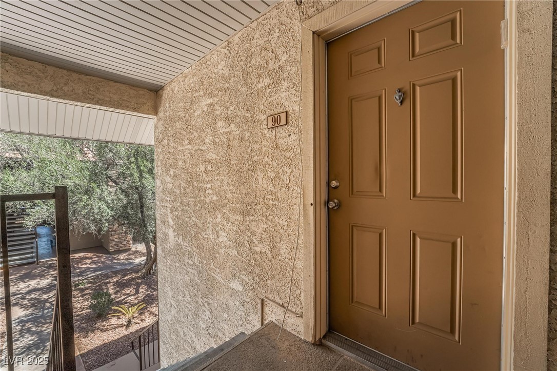 4330 Sandy River Drive 90