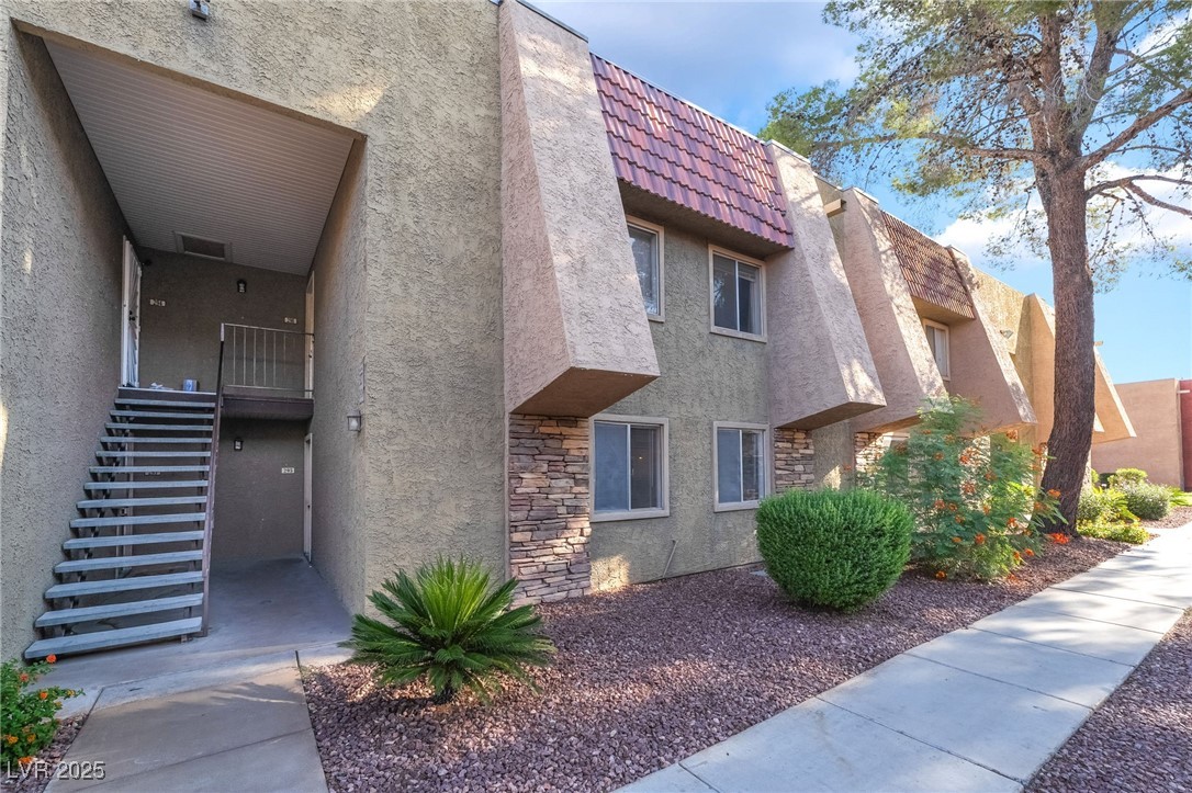 5317 Indian River Drive 295