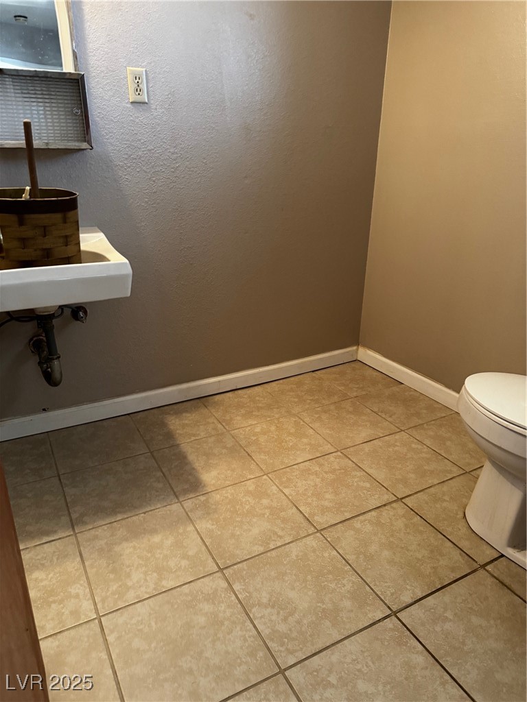 5023 East Monroe Avenue