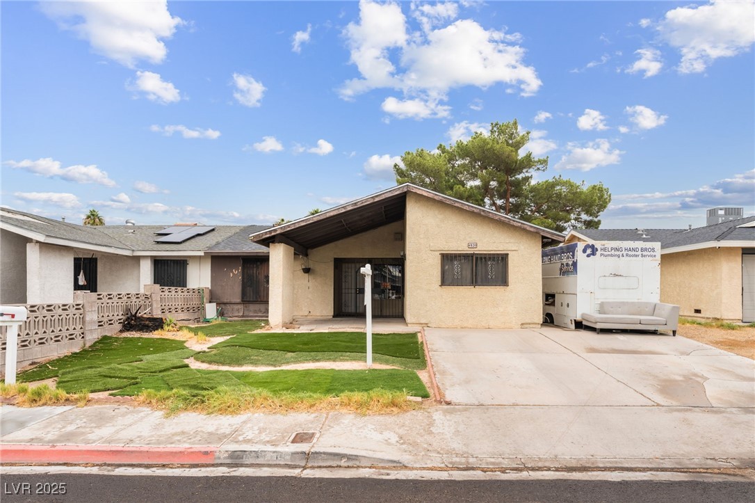 4820 Mahogany Drive