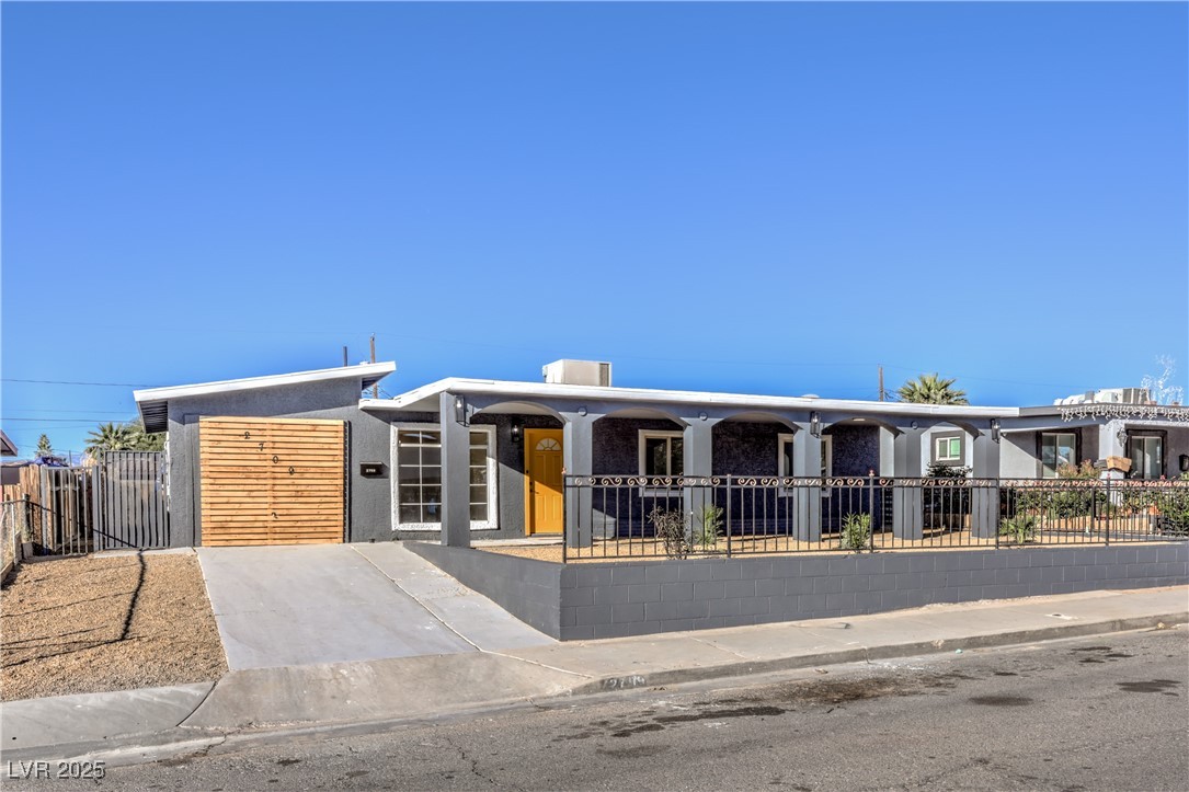 2709 Carroll Street