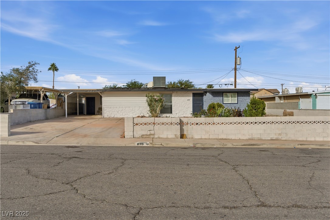1692 Palora Avenue