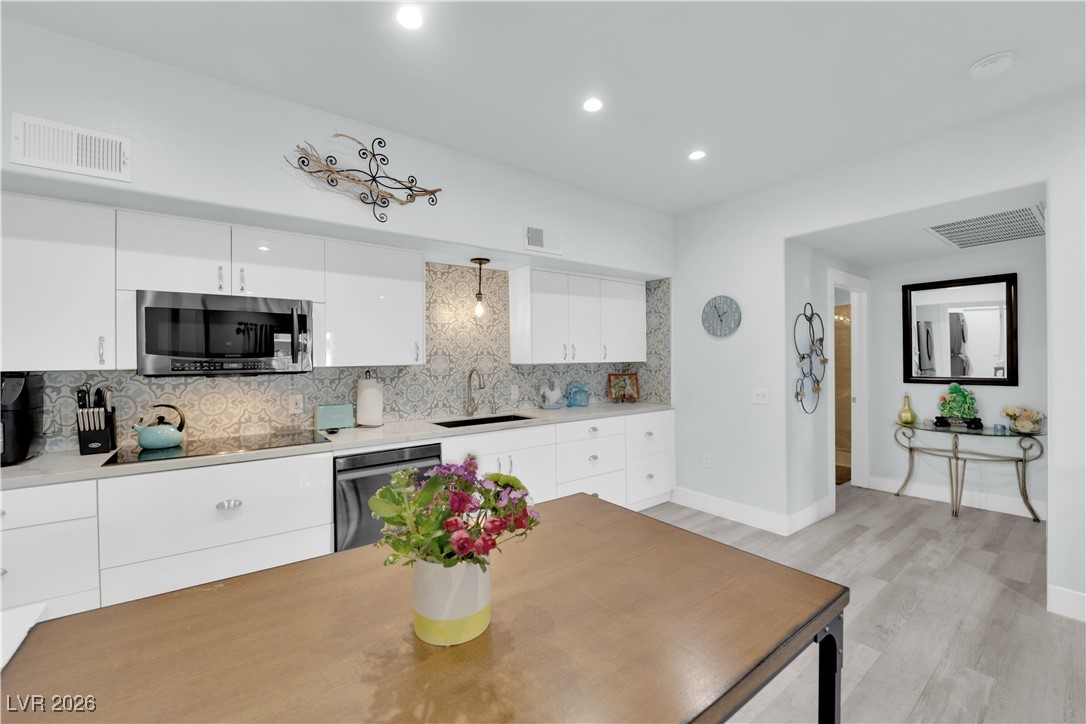 2615 West Gary Avenue 1028
