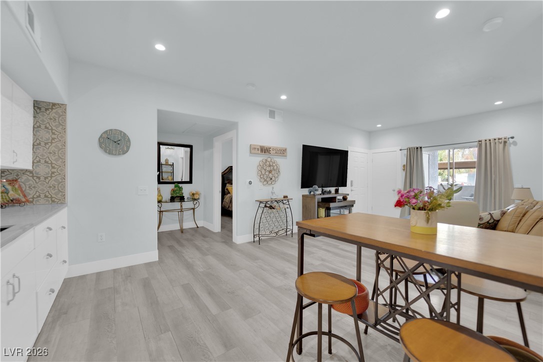 2615 West Gary Avenue 1028
