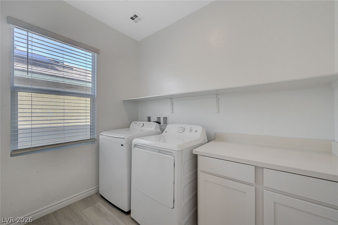 2975 Overlook Brook Street