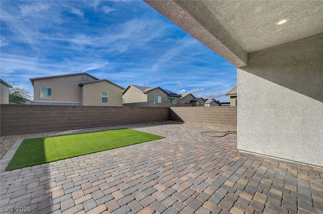 2975 Overlook Brook Street