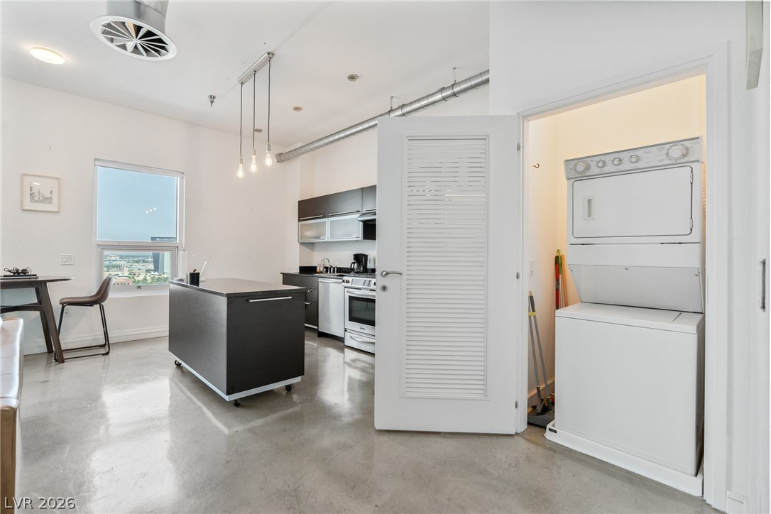 200 Hoover Avenue 1201