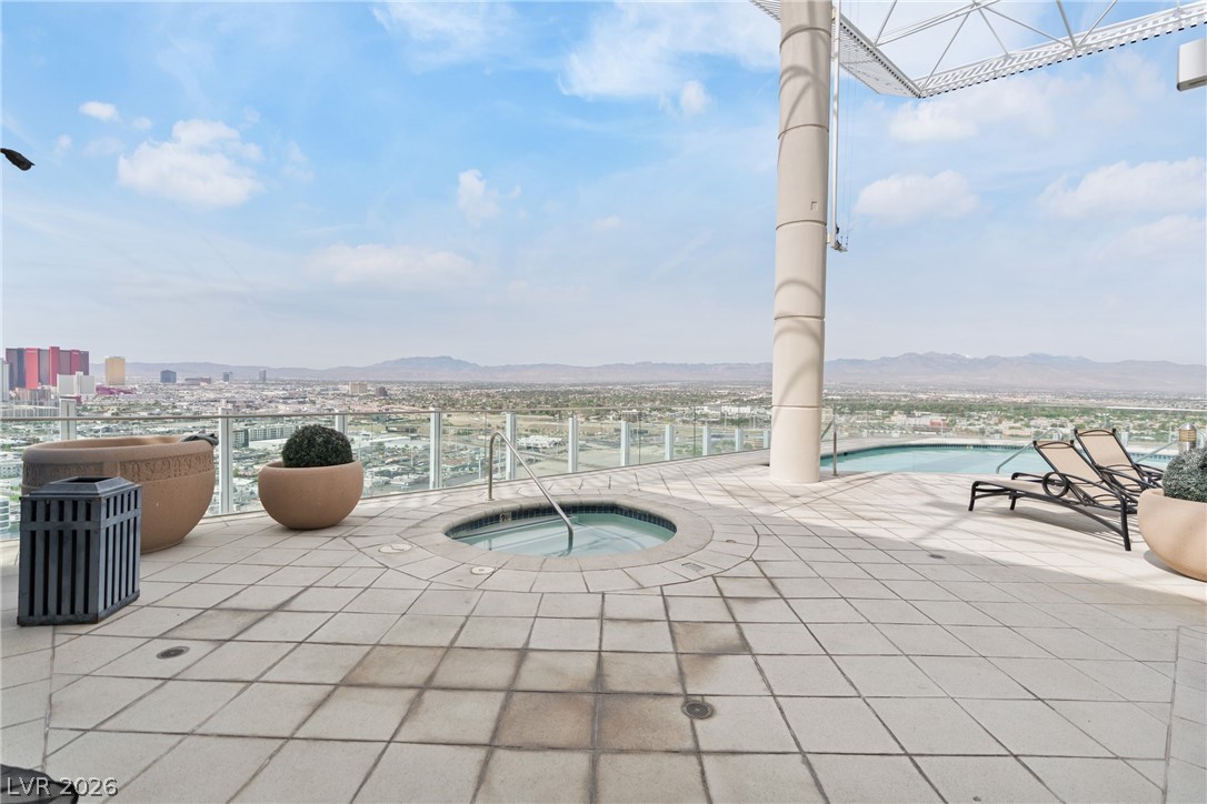 200 Hoover Avenue 1201