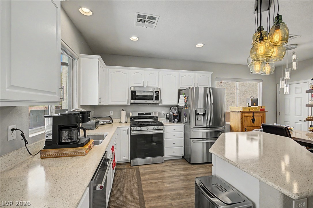 10536 Laurelwood Lake Avenue